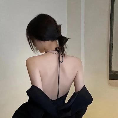 月中人